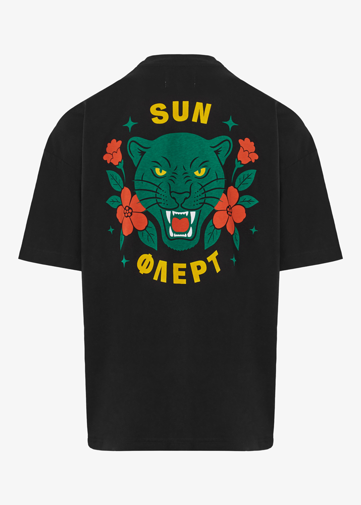 BLACK PANTHER OVERSIZED T-SHIRT